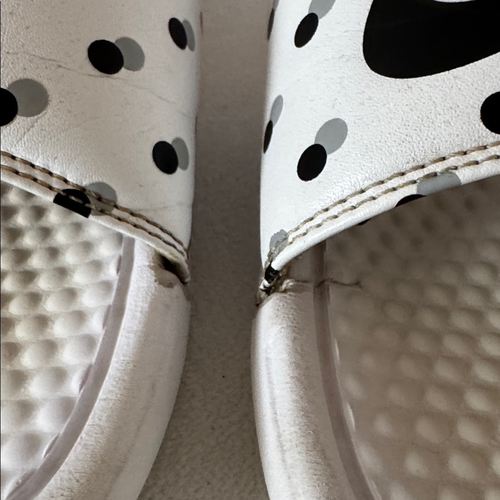 Nike slides - Picture 3 of 7